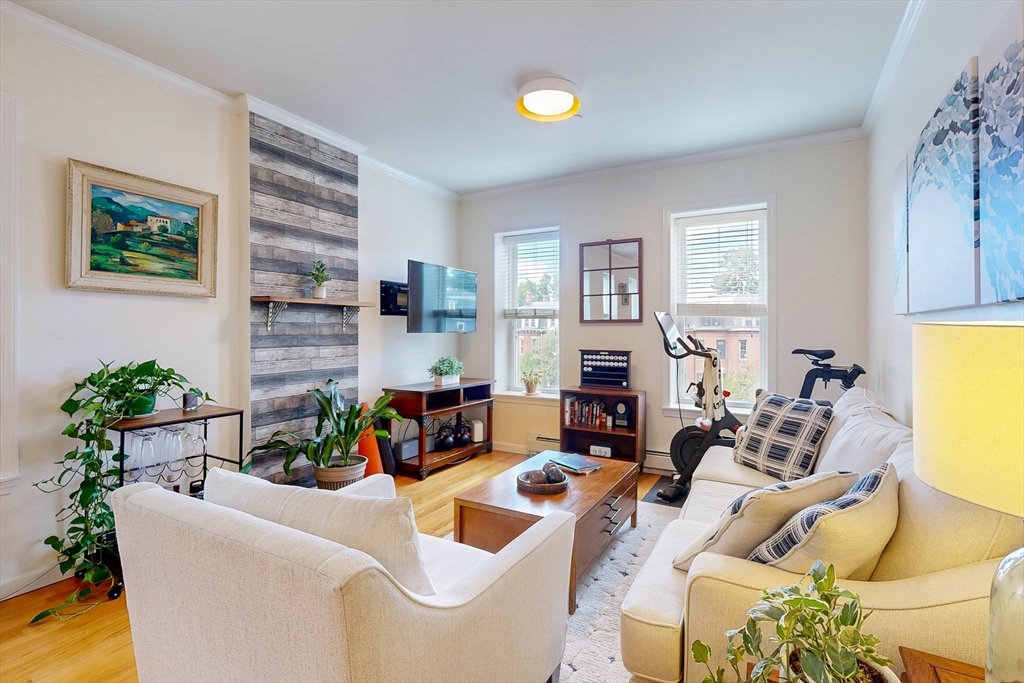 309-311 Emerson St, Boston, Massachusetts 02127