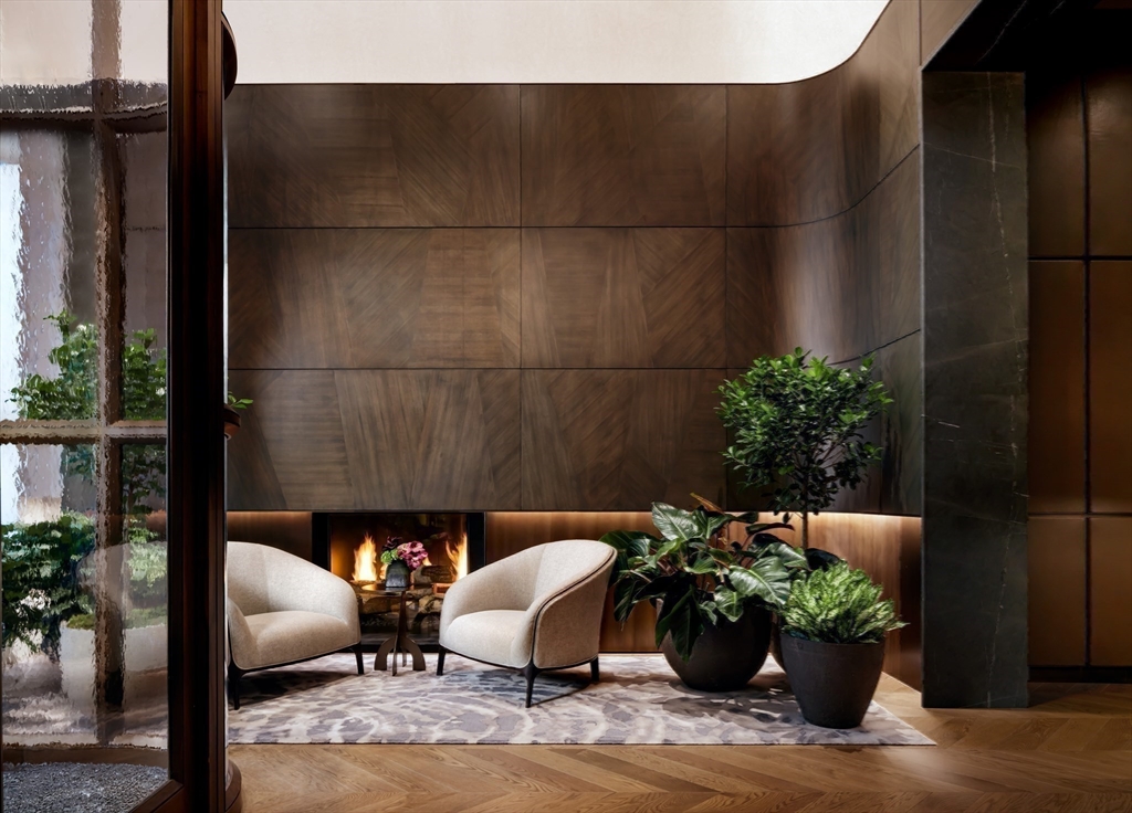 40 Trinity Place, Boston, Massachusetts 02116