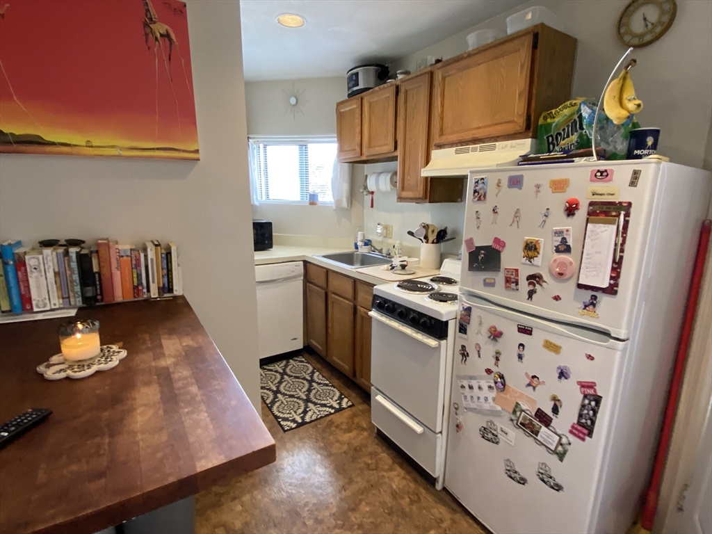 16 Lincoln Street, Malden, Massachusetts 02148