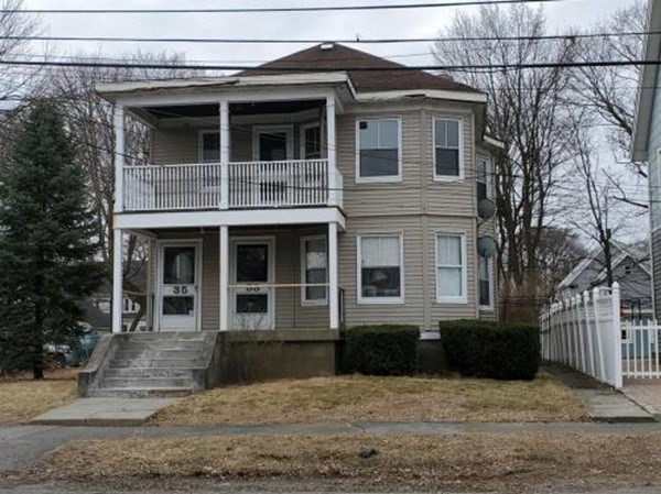 35 Lawrence Street, Framingham, Massachusetts 01702