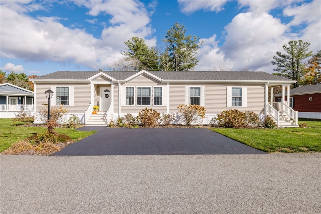210 Linsay Drive, Raynham, Massachusetts 02767