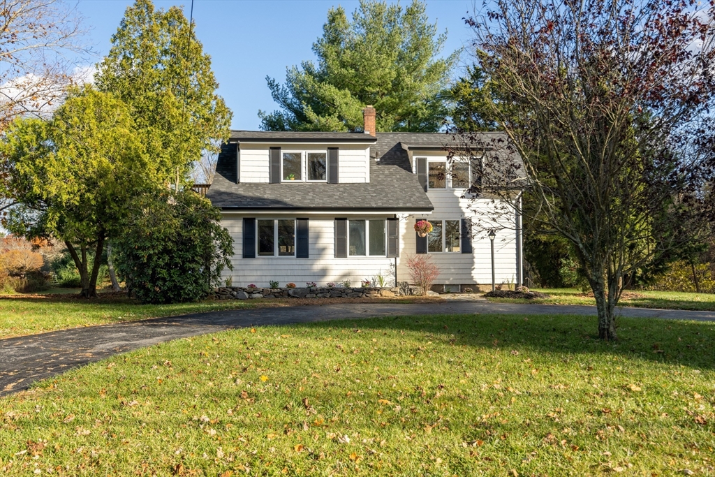 39 Peckham St, Rehoboth, Massachusetts 02769