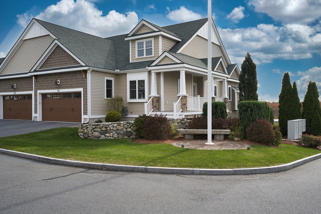 67 Fox Hill Ln, Dracut, Massachusetts 01826