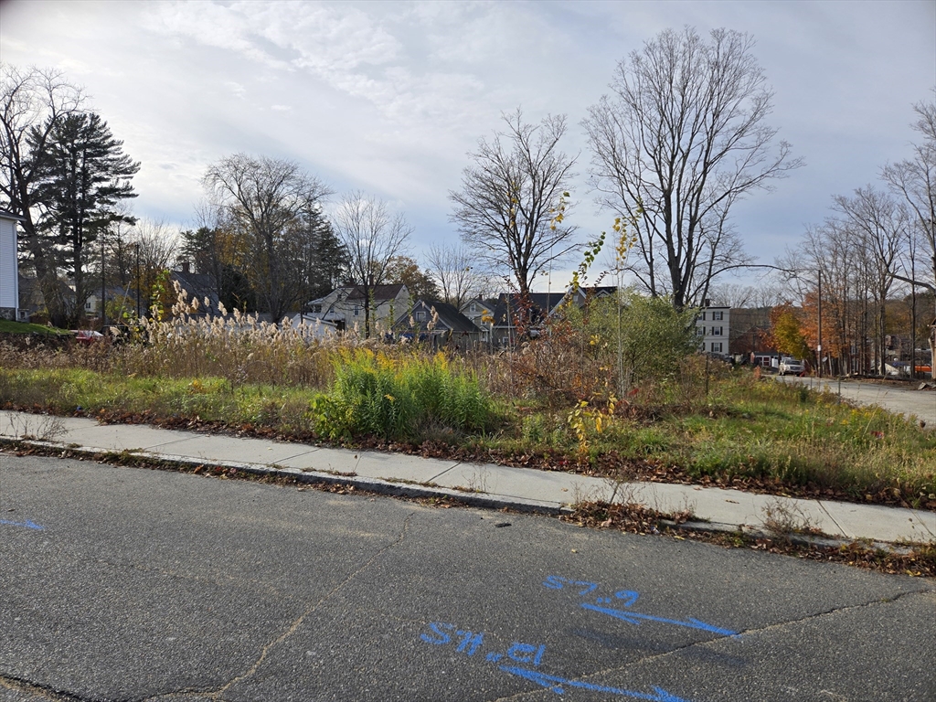 20 Sayles St, Southbridge, Massachusetts 01550