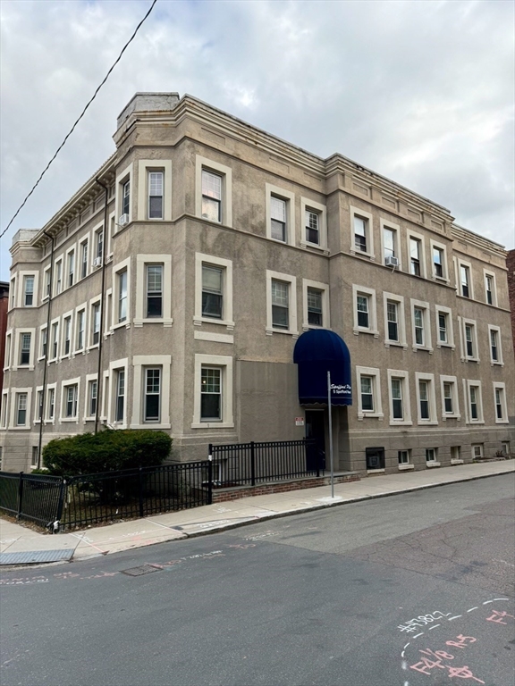 5 Spofford Rd, Boston, Massachusetts 02134