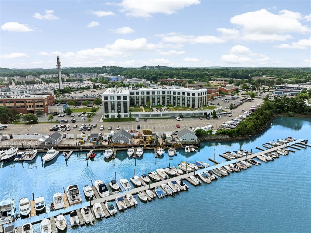 10 Shipyard Dr, Hingham, Massachusetts 02043