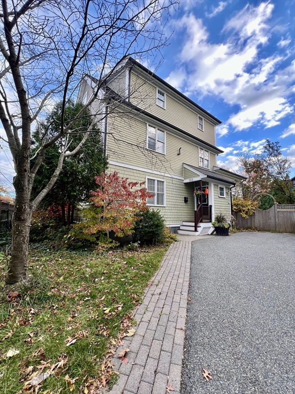 150 Vassal Lane, Cambridge, Massachusetts 02138
