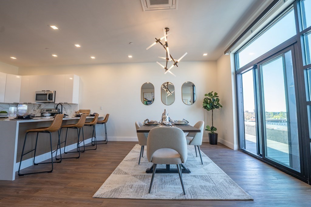 136 Essex St, Lawrence, Massachusetts 01843