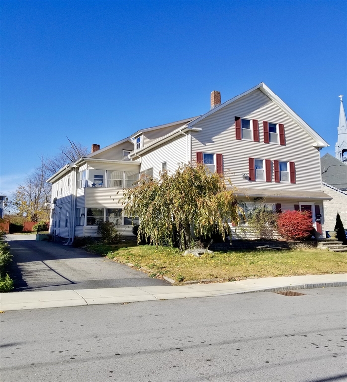 55 Granite St, Webster, Massachusetts 01570