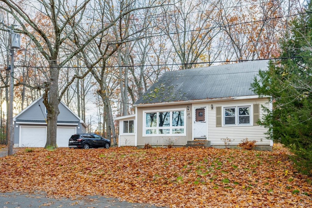 17 First Ave, Leominster, Massachusetts 01453
