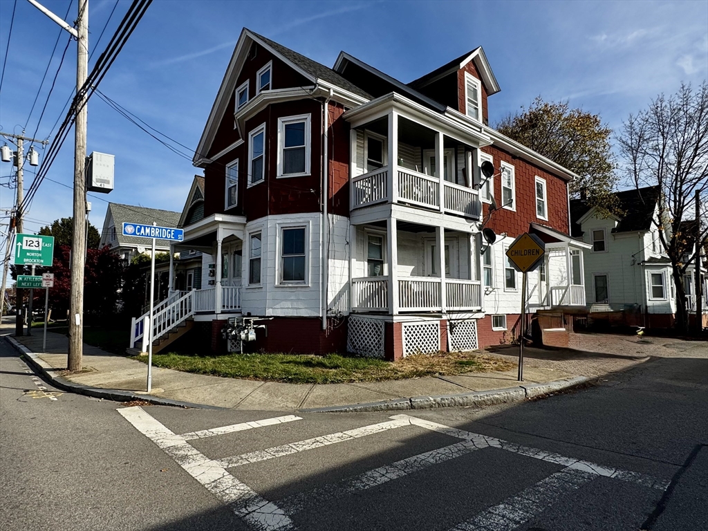 171 Pleasant St, Attleboro, Massachusetts 02703