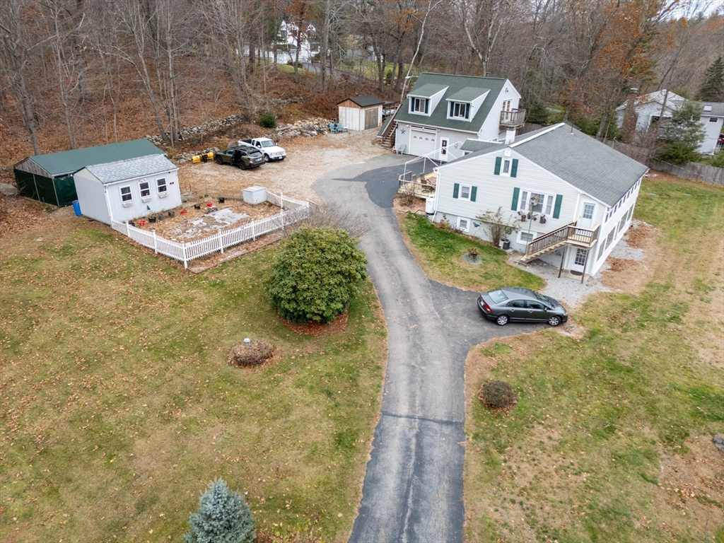 664 Stafford St, Leicester, Massachusetts 01542