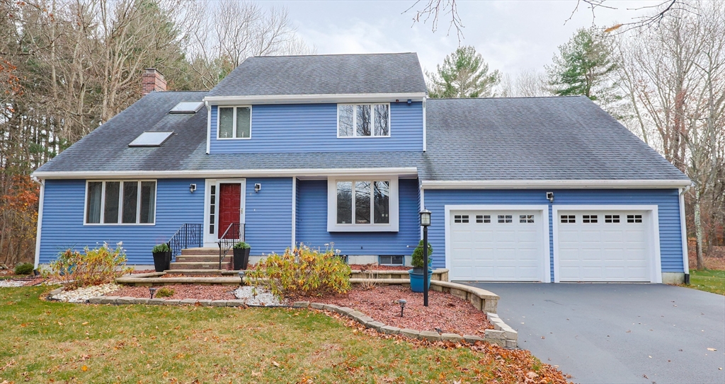 7 Gloucester Dr, Franklin, Massachusetts 02038