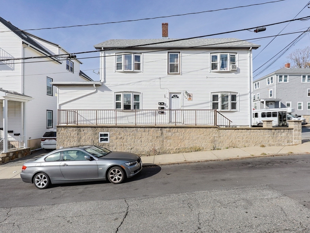 104 Oak St, Fall River, Massachusetts 02720