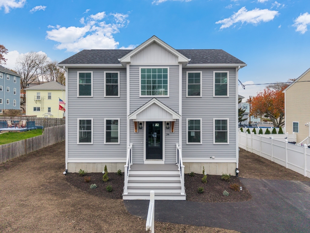 34 Alsop St, Fall River, Massachusetts 02723