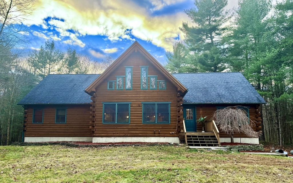 1854 Greenwich Rd, Hardwick, Massachusetts 01082