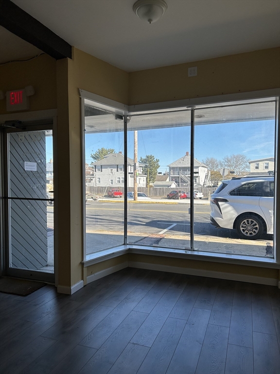 527 Nantasket Ave, Hull, Massachusetts 02045, ,Commercial Lease,For Rent,Nantasket Ave,73459481