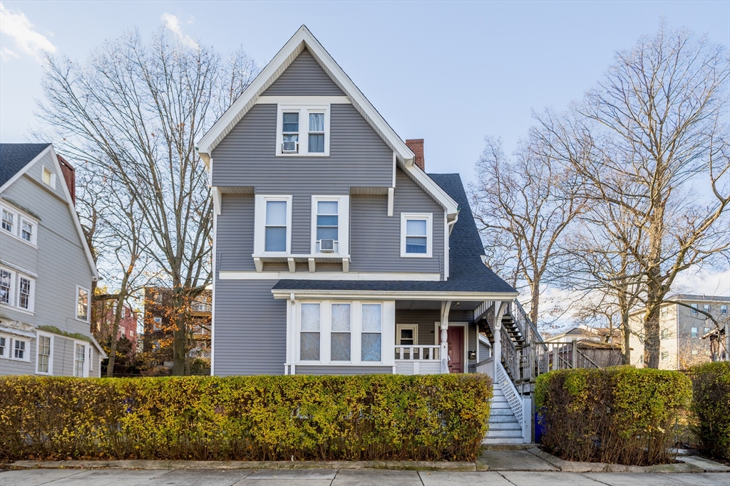 3 Ware Street, Boston, Massachusetts 02125, 6 Bedrooms Bedrooms, 11 Rooms Rooms,3.5 BathroomsBathrooms,Residential Income,For Sale,Ware Street,73459731