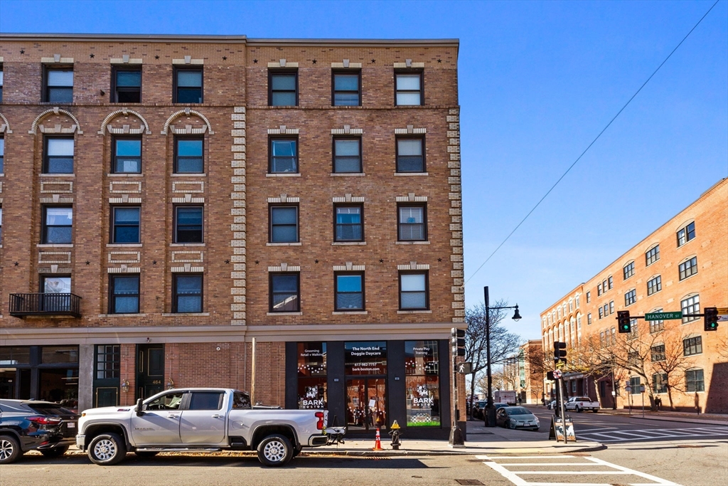 464 Hanover St, Boston, Massachusetts 02113, ,Commercial Sale,For Sale,Hanover St,73459809