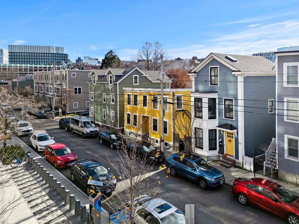 50 Spring St, Cambridge, Massachusetts 02141, 4 Bedrooms Bedrooms, 11 Rooms Rooms,3 BathroomsBathrooms,Residential Income,For Sale,Spring St,73459824