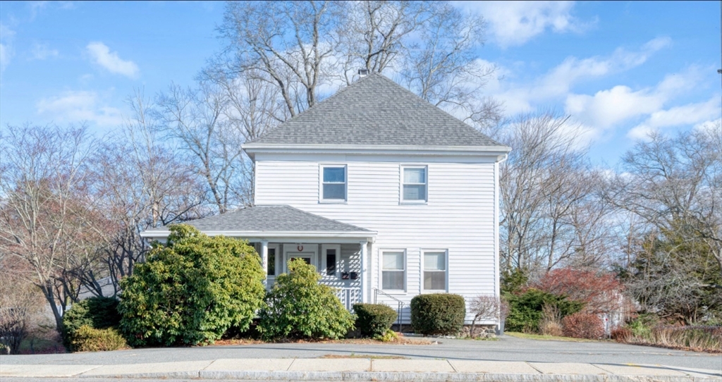 706 W Main Street, Avon, Massachusetts 02322, 4 Bedrooms Bedrooms, 9 Rooms Rooms,2 BathroomsBathrooms,Residential Income,For Sale,W Main Street,73459805
