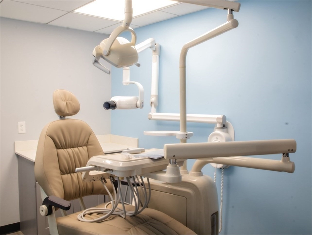 826 Crecent St, Brockton, Massachusetts 02301, ,Commercial Lease,For Rent,Crecent St,73315009