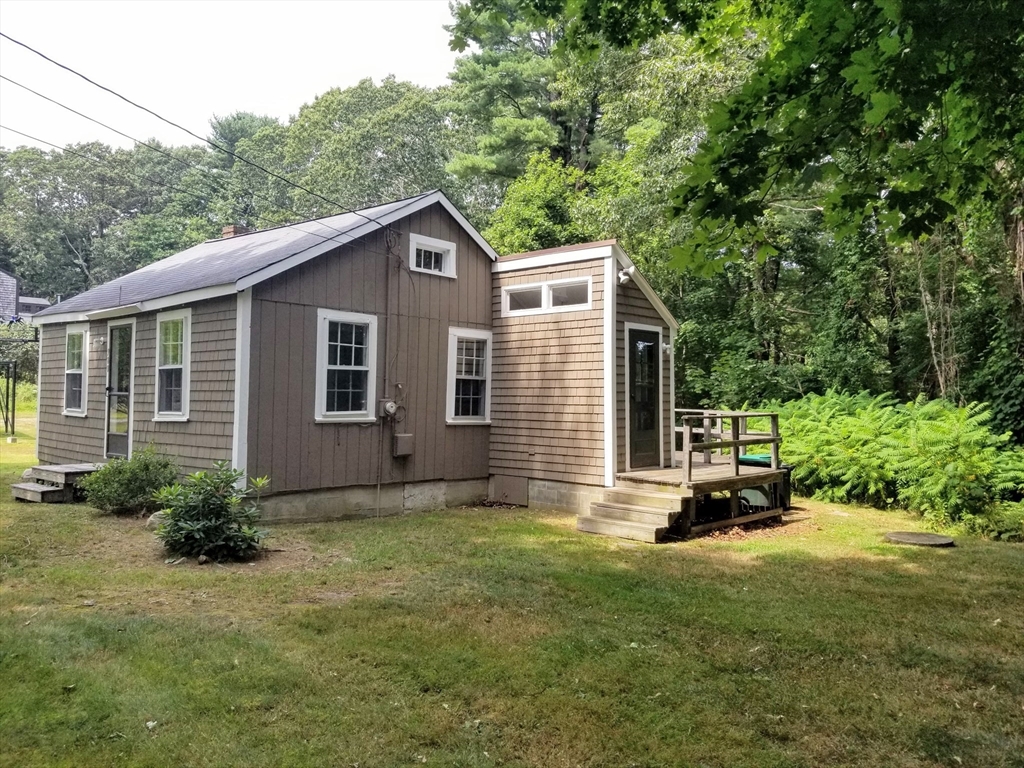 980 Careswell St, Marshfield, Massachusetts 02050, 1 Bedroom Bedrooms, 3 Rooms Rooms,1 BathroomBathrooms,Residential Lease,For Rent,Careswell St,73460484