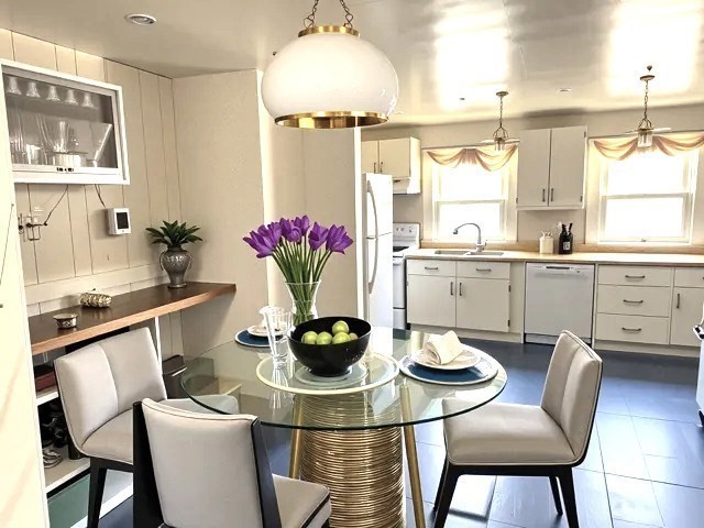 8 Ralph Piteri Ter, Watertown, Massachusetts 02472