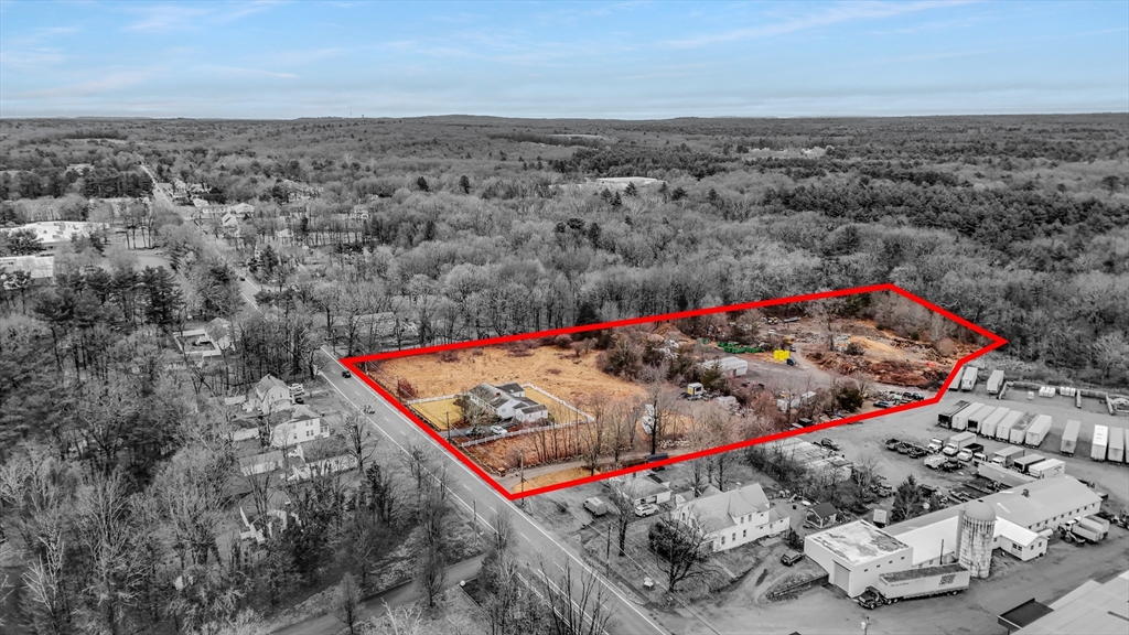 356 Central Street, Foxboro, Massachusetts 02035