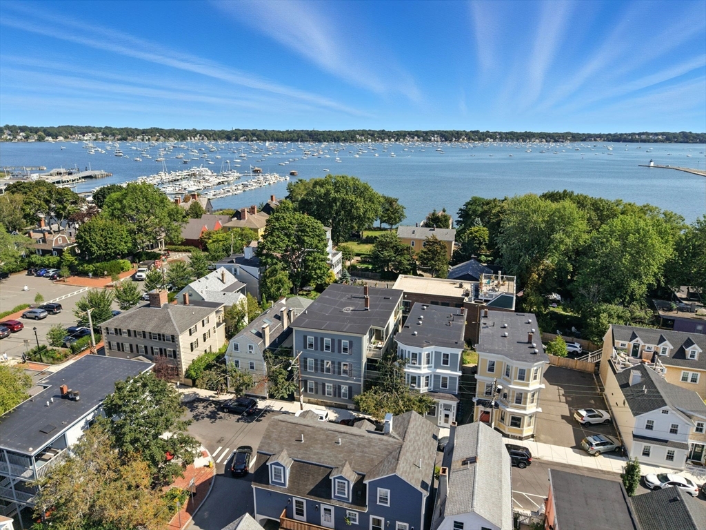 131 Derby St, Salem, Massachusetts 01970