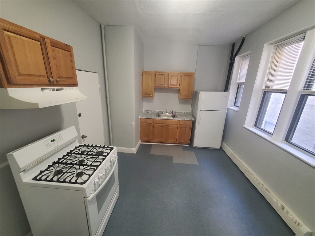 10 Abbottsford, Boston, Massachusetts 02121