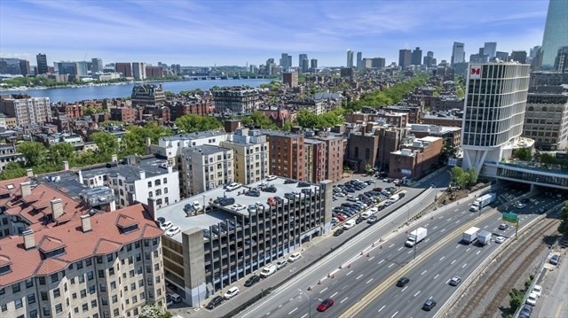 425 Newbury Ps 170, Boston, Massachusetts 02115