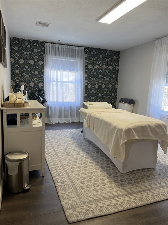 630 Turnpike St, North Andover, Massachusetts 01845