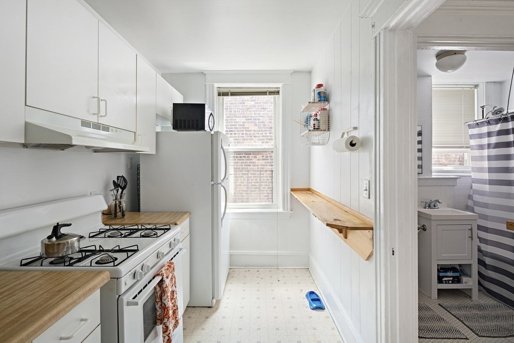 47 Park Vale Ave, Boston, Massachusetts 02134