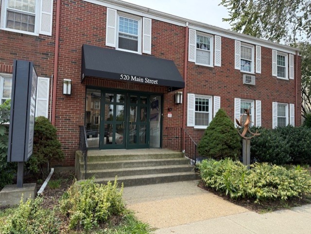520 Main St, Waltham, Massachusetts 02452