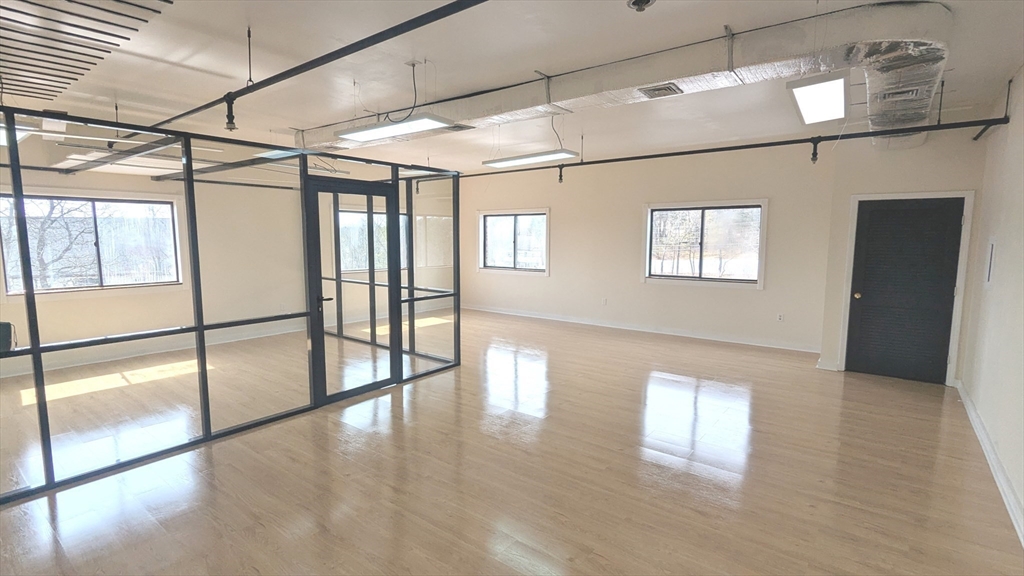 572 Boston Rd, Billerica, Massachusetts 01821