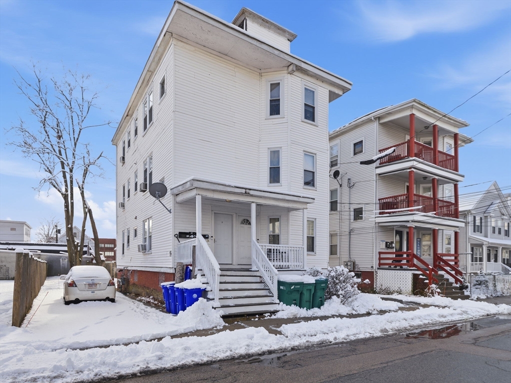 37 Holman Street, Attleboro, Massachusetts 02703