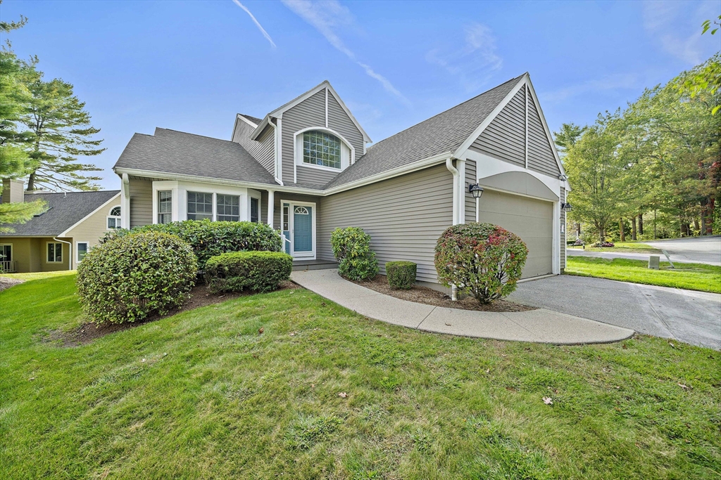 132 Cannon Forge Dr, Foxboro, Massachusetts 02035