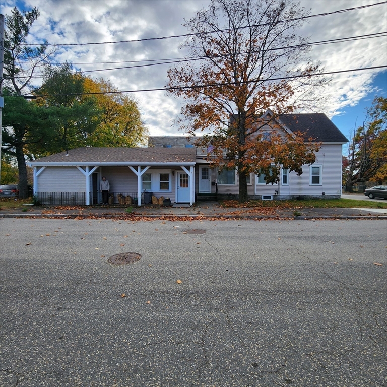 1180-1182 Gorham St, Lowell, Massachusetts 01852