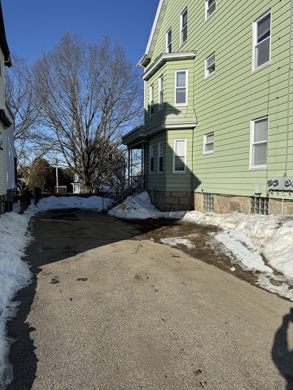 165 Eastern Ave, Fall River, Massachusetts 02723