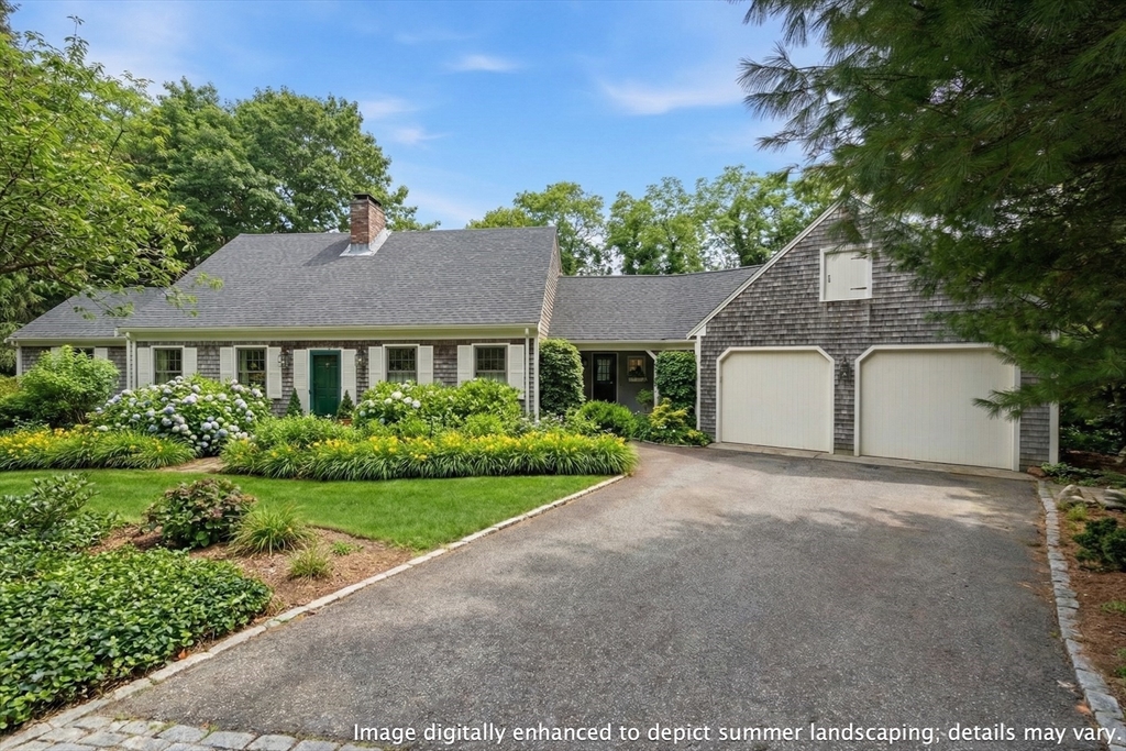 10 Grouse Street, Falmouth, Massachusetts 02540
