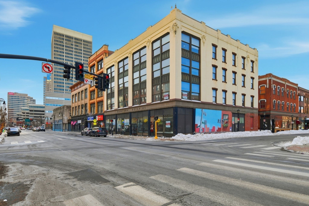 1628-1640 Main St, Springfield, Massachusetts 01103