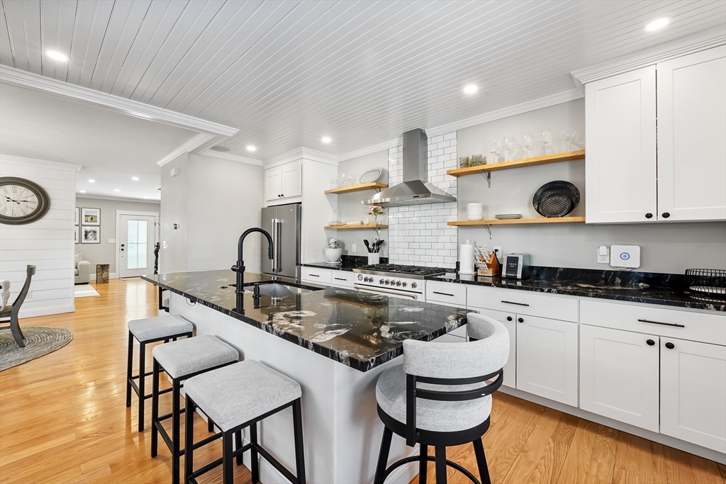 814 Main St, Winchester, Massachusetts 01890