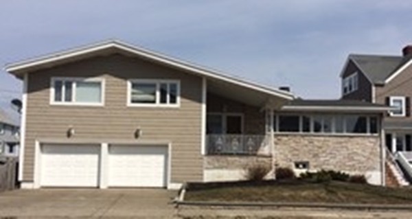 124 Manomet Avenue July Only, Hull, Massachusetts 02045