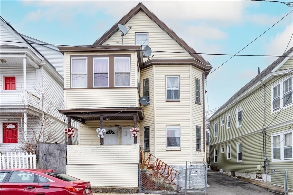 129-131 Lexington Street, Lawrence, Massachusetts 01841