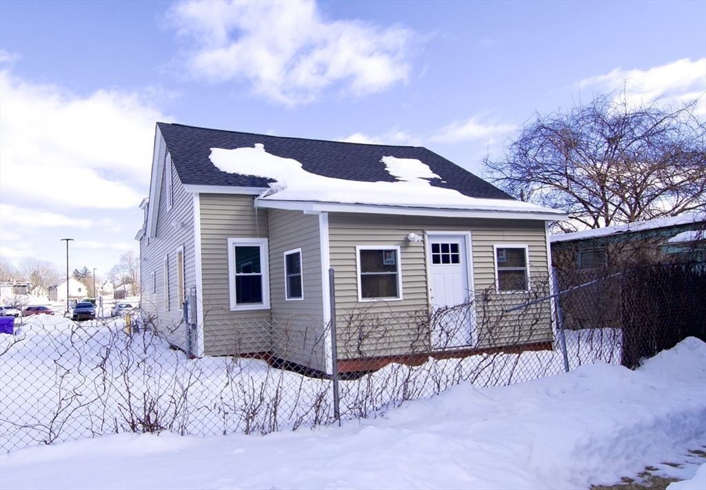 63 Bay St, Springfield, Massachusetts 01109