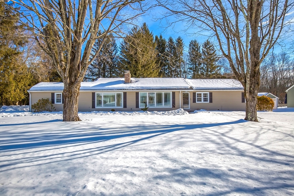 6 Brooklawn Road, Wilbraham, Massachusetts 01095