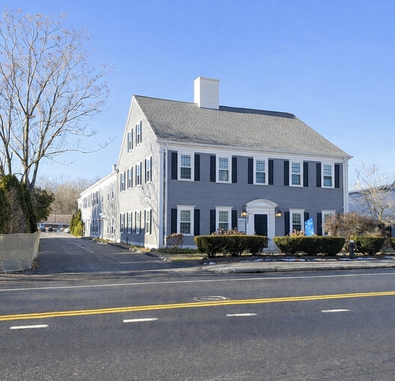 394 Lowell St, Lexington, Massachusetts 02420