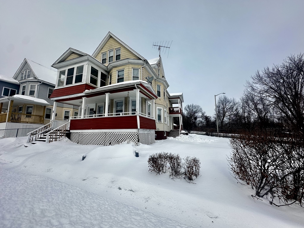 7-9 Ledyard St, Springfield, Massachusetts 01104