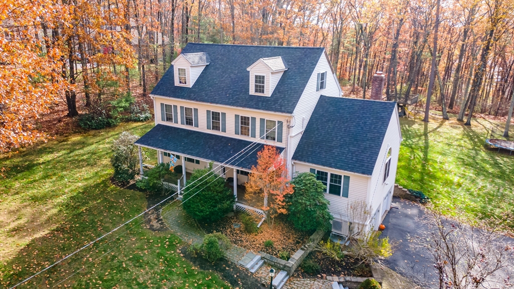 120 Robbs Hill Road, Lunenburg, Massachusetts 01462